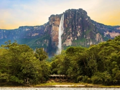 Tak wygląda najwyższy wodospad świata. Przez lata był sekretem Ziemi