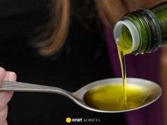 Eksperci mówią o jednej łyżce dla wątroby. Oczyszcza i regeneruje jak odżywka