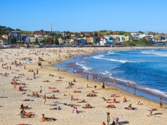 Zamiast chronić, narażają. Skandal z kremami z filtrem. Australia zapowiada radykalne zmiany