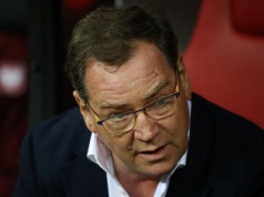 Legenda krytycznie o kadrze Urbana. "Wygrywamy z dużą dozą szczęścia"