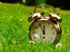 W ten weekend zmiana czasu z zimowego na letni! Jaki to ma cel i wpływ na człowieka?
