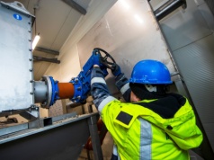 Spółka z branży budownictwa energetycznego szuka inwestora. Wypracowała symboliczny zysk