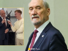 Reporter zakasował Antoniego Macierewicza w Sejmie. Przeszli na hiszpański. "Mucho!"