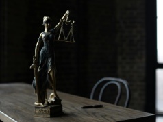 Koniec ubezwłasnowolnienia w Polsce? Reforma, która może zmienić życie 150 tysięcy osób