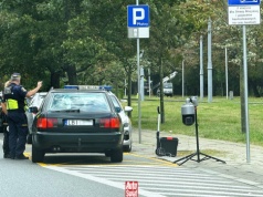 Resort: z Warszawy będzie musiało wyjechać 130 tys. aut. Ratusz na to: nie do końca