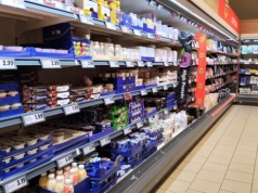 Odwrót francuskiego giganta. Sieć Carrefour znika z kolejnych lokalizacji w Polsce