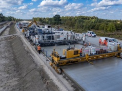 Co roku zniknie 200 tys. osób. "Duże wyzwanie" dla branży i ważna rola państwa