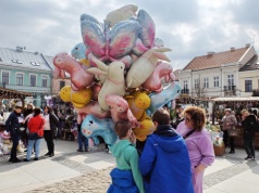 W centrum Kielc czuć zbliżające się Święta Wielkanocne
