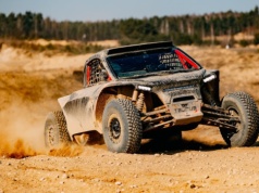 Polacy szykują się na Rajd Dakar. Mentorem jest Krzysztof Hołowczyc