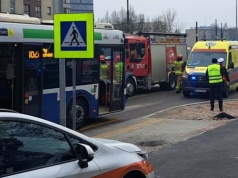 Niebezpieczne zdarzenie na Dobrego Pasterza w Krakowie. Autobus potrącił dziecko