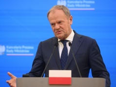 Rząd publikuje ustawy, analitycy prognozują obniżki od wtorku. Tusk: Płacimy wysoką cenę za wojny