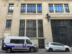 Policja udaremniła atak terrorystyczny w centrum Paryża. Zamachowiec miał dostać 600 euro