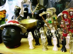 Nazywają ją Świętą Śmiercią. Jej kult rośnie mimo sprzeciwu Kościoła