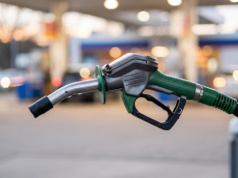 Wiadomo, kiedy paliwo będzie tańsze. Podano konkretną datę
