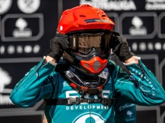 Żużel. Pretensje i starcie w parku maszyn. Gorąco pomiędzy Pawlickim a Madsenem