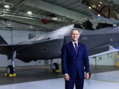 "Do zobaczenia w Polsce". Nawrocki pokazał zdjęcia z USA