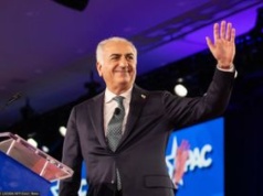 Pahlawi uderza w reżim. "Wolny Iran teraz jest w zasięgu ręki"