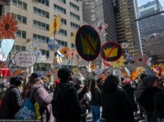 Działo się w nocy. Miliony na ulicach USA, protesty przeciw Trumpowi