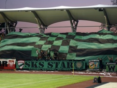 KSZO lepszy od Staru w jubileuszowych derbach. W przerwie bijatyka na trybunach