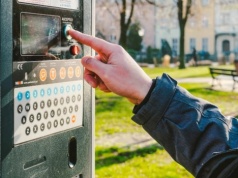 Nowoczesne parkomaty do wyrzucenia? Ministerstwo potwierdza poważne uchybienie