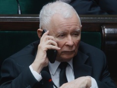 Najważniejsi ludzie Kaczyńskiego. Tylko im prezes ujawnia wyniki tajnych badań