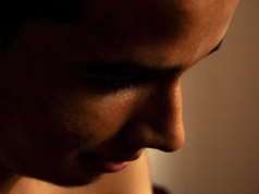 Rok po narodzinach dziecka zaczyna się kryzys. U ojców ryzyko depresji rośnie o ponad 30 proc.