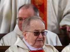 Dotacje dla o. Rydzyka. Niepokojące wyniki audytu. Wiele wątpliwości