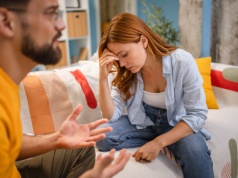 Relacje z toksycznymi osobami przyspieszają procesy starzenia. Zaskakujące wyniki badania