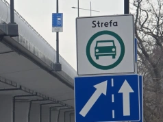 Warszawa zaciska „spalinową” pętlę. W ciągu sześciu lat ponad 0,5 miliona aut nie wiedzie do SCT