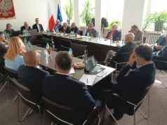 Spotkanie GGK z organizacjami: samorząd, UD60 i szkolenia geodetów