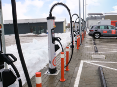 Pierwszy na Pomorzu hub szybkiego ładowania samochodów elektrycznych ORLEN Charge