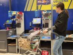 Lidl i Kaufland "kręcą bat na złodziei”. Czy nowe kasy ukrócą oszustwa?