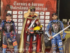 Żużel. Michelsen koronowany w Gnieźnie! Zmarzlik znów bez wygranej! (RELACJA)