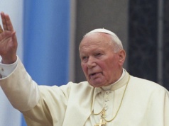 Rocznica śmierci Jana Pawła II. "Musimy pamiętać o proroczych słowach Biskupa Rzymu"