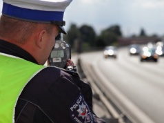 Rusza akcja Bezpieczna Wielkanoc 2026. Policja przypomina, że rok temu na drogach zginęło 16 osób