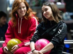 Zderzenie młodzieńczej brawury z rozsądkiem. Ciekawe kino o dorastaniu