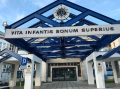 Szpital dziecięcy w Krakowie: dzieci do 12 lat nie mogą odwiedzać pacjentów