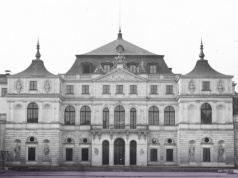 Archeolodzy odsłonili cały dziedziniec Pałacu Brühla