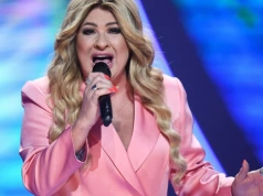 Leżała na oddziale hematoonkologicznym. Piosenkarka szczerze o chorobie