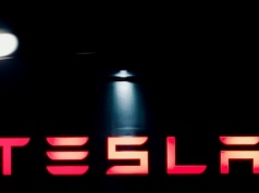 Rozczarowanie, to mało powiedziane. Tesla w opałach