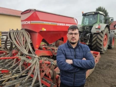 Nowy komputer i ISOBUS w 19-letnim siewniku. Precyzyjny siewnik za 95 tys. zł.