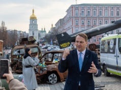 Radosław Sikorski na spotkaniu unijnych szefów dyplomacji w Kijowie. Dalsze wsparcie Wspólnoty dla Ukrainy