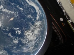 "Po raz pierwszy od czasów Apollo". NASA pokazała spektakularne zdjęcia