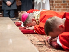 Wielki Piątek w katedrze poznańskiej