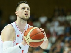 Drużyna Ponitki wyeliminowana! Bolesna porażka na własnym parkiecie