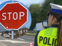 Kto stanął przed STOP-em tylko raz, ten wpada. Za co ten mandat?