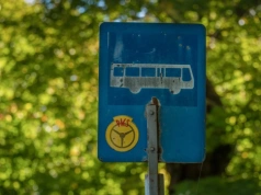 Rozkład jazdy to tylko sugestia. W Polsce nawet godzina odjazdu to zagadka