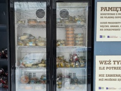 Jadłodzielnia w Słupsku apeluje o dzielenie się żywnością. Są jednak rzeczy, których zostawiać się nie powinno