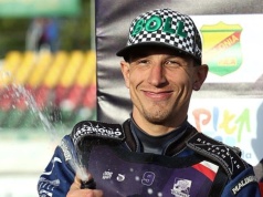 Żużel. Co ze zdrowiem Pawlickiego po upadku? Lider Unii zabrał głos