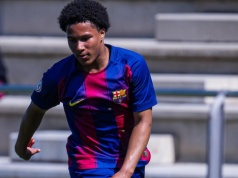 Piłkarz Barcelony stracił przytomność w trakcie meczu! Zabrała go karetka